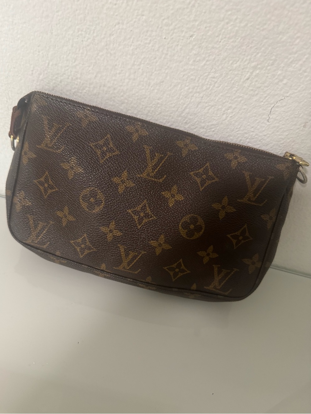 Louis Vuitton Monogram Crossbody Pochette - Brown/Gold